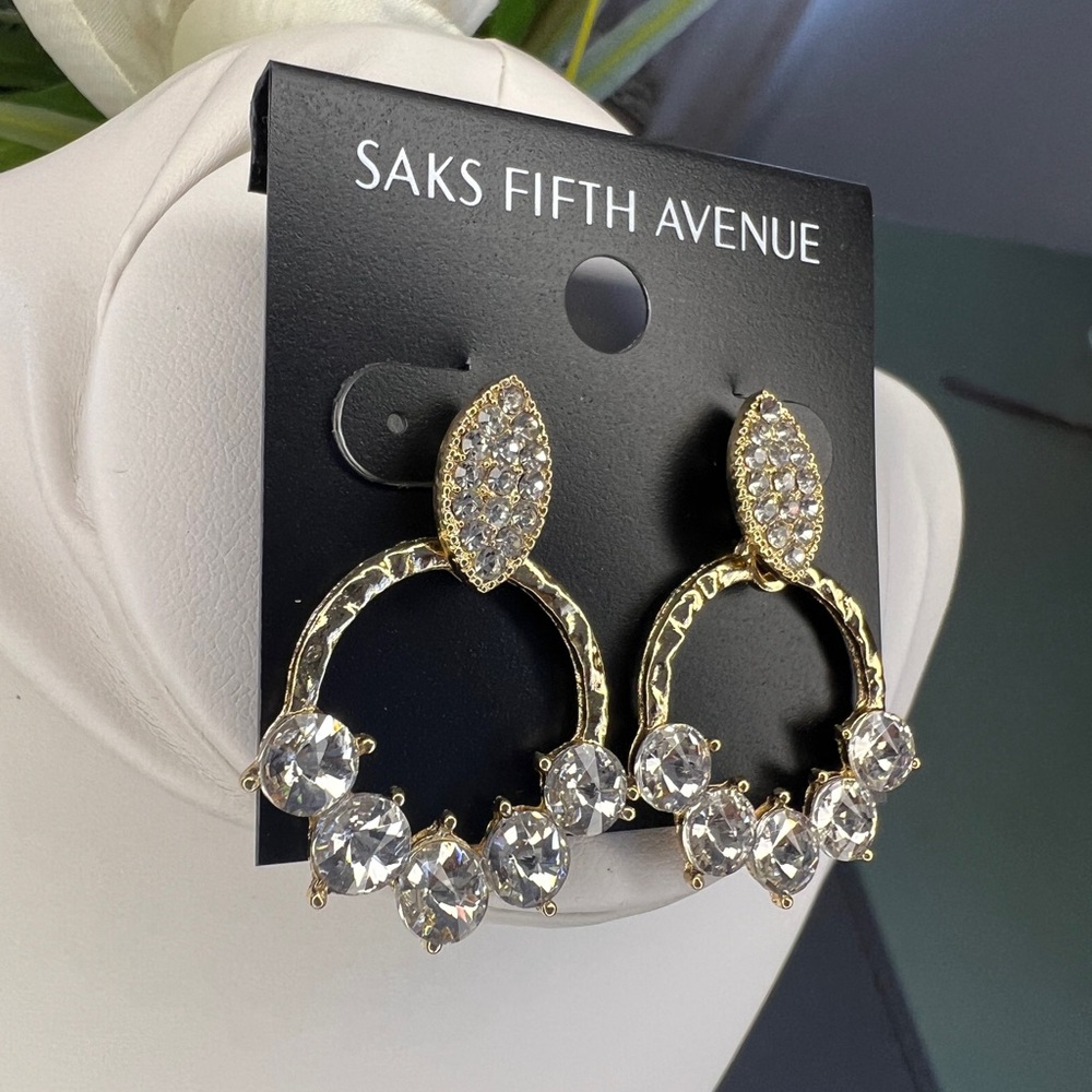 *SOLD*Saks Fifth Avenue Hoop Clear Crystal drop earrings - Picture 5 of 6